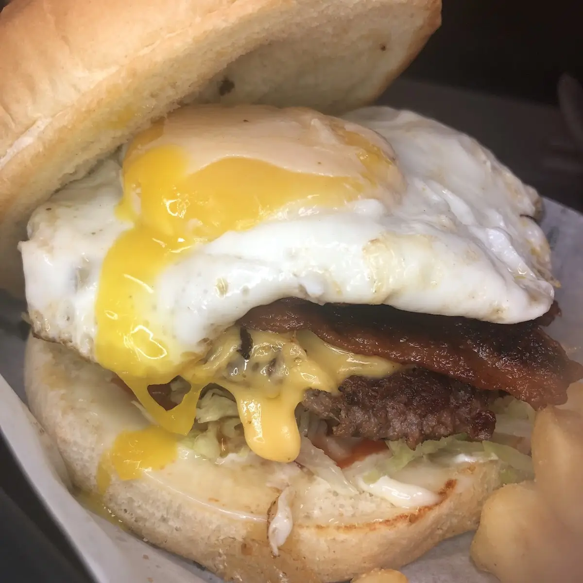 Bacon Cheese Burger with Egg Top