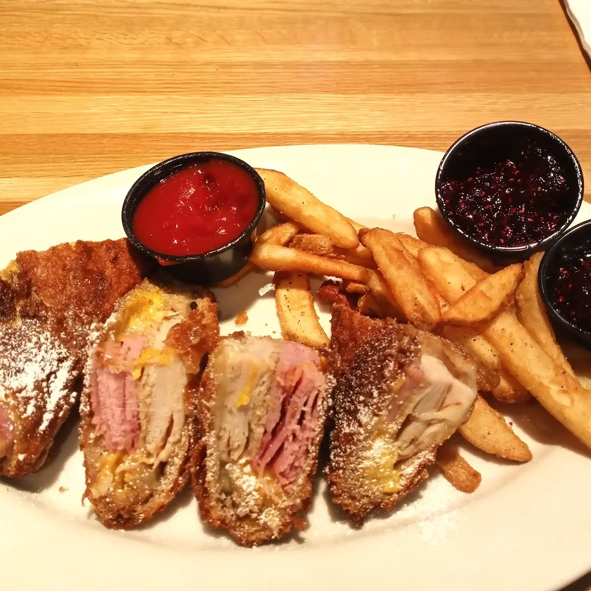 Monte Cristo Sandwich