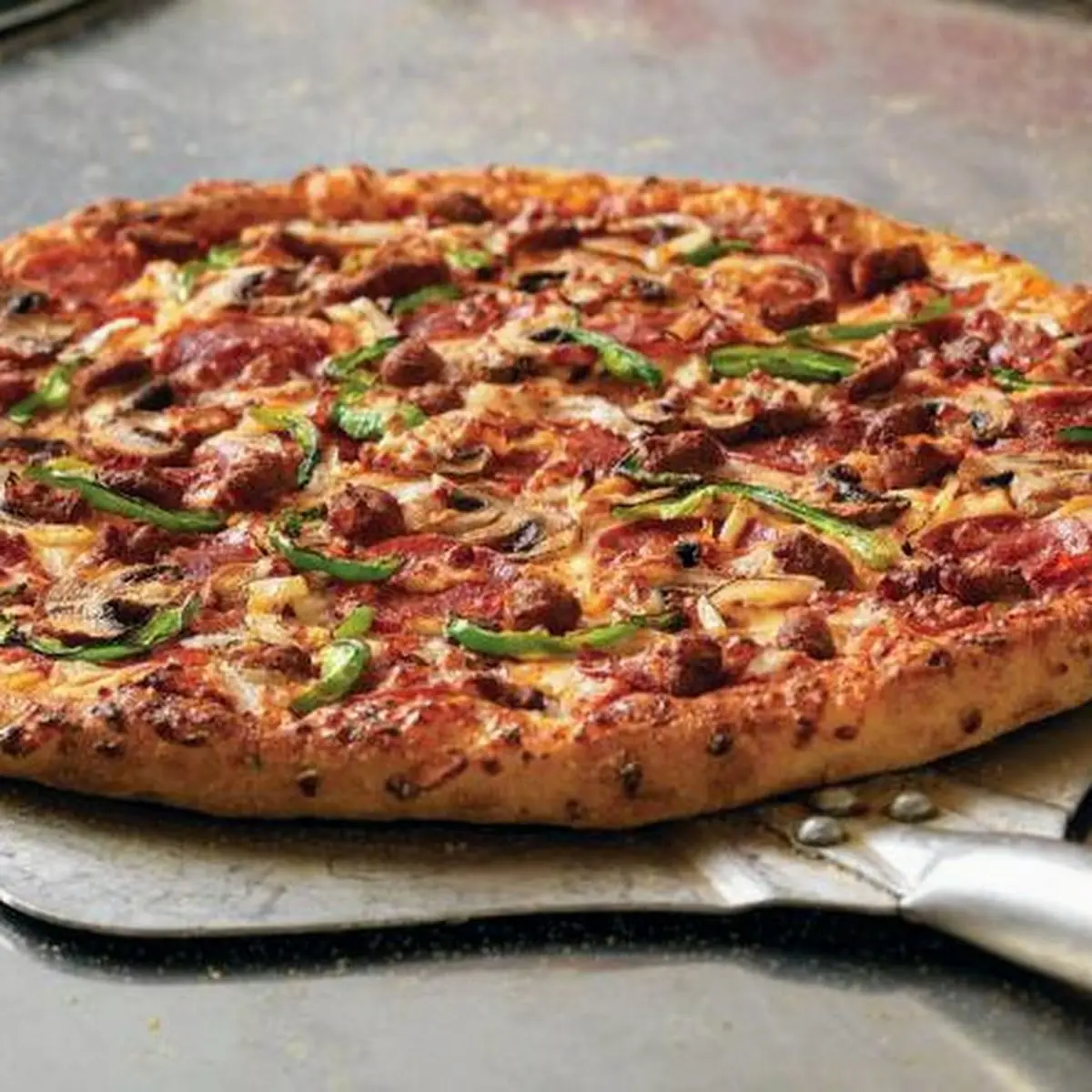 Hand Tossed Supreme Pizza