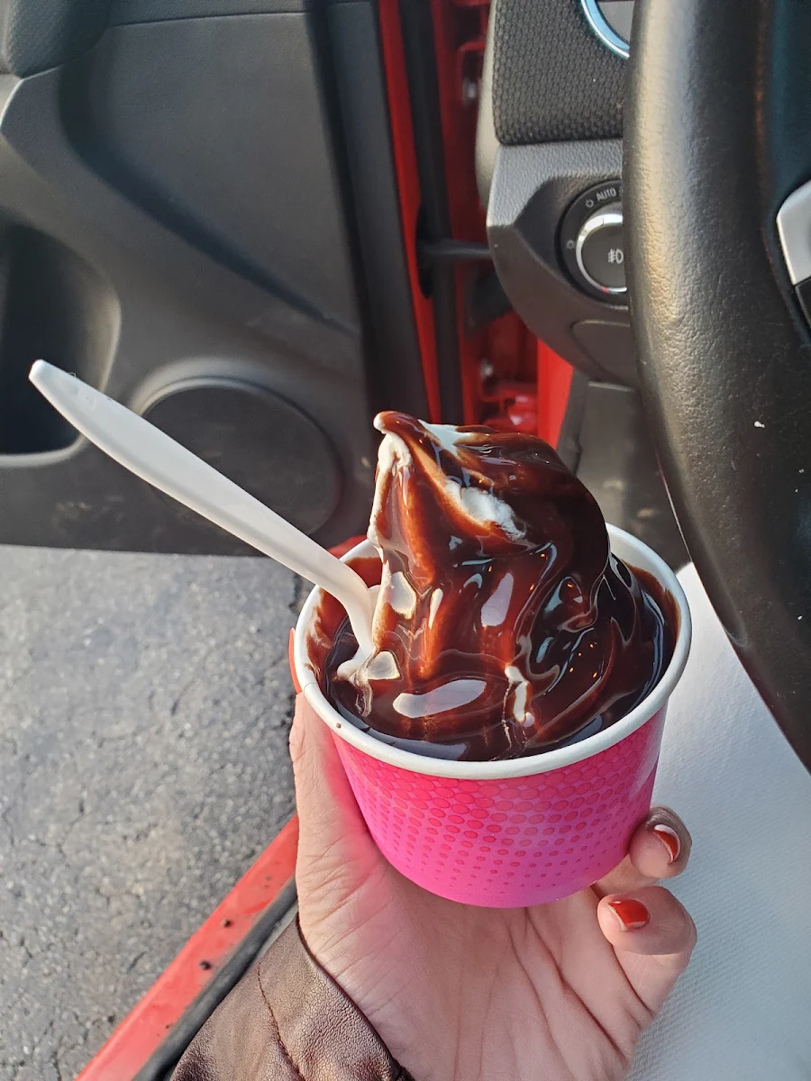 Hot Fudge Sundae