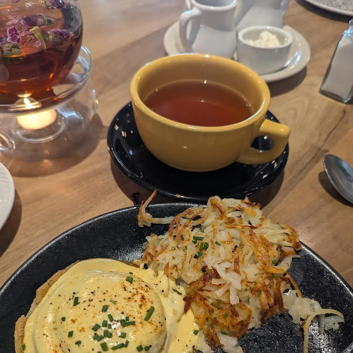2 eggs any style