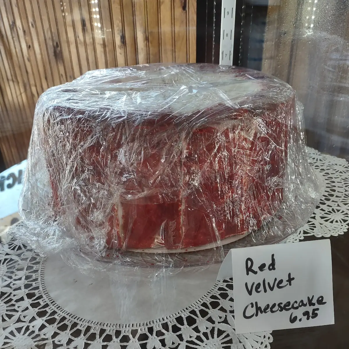 Red Velvet Cheesecake