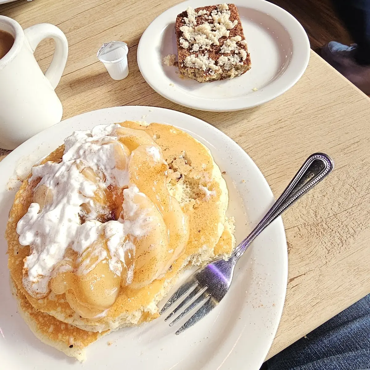 Cinnamon Apple Pancakes
