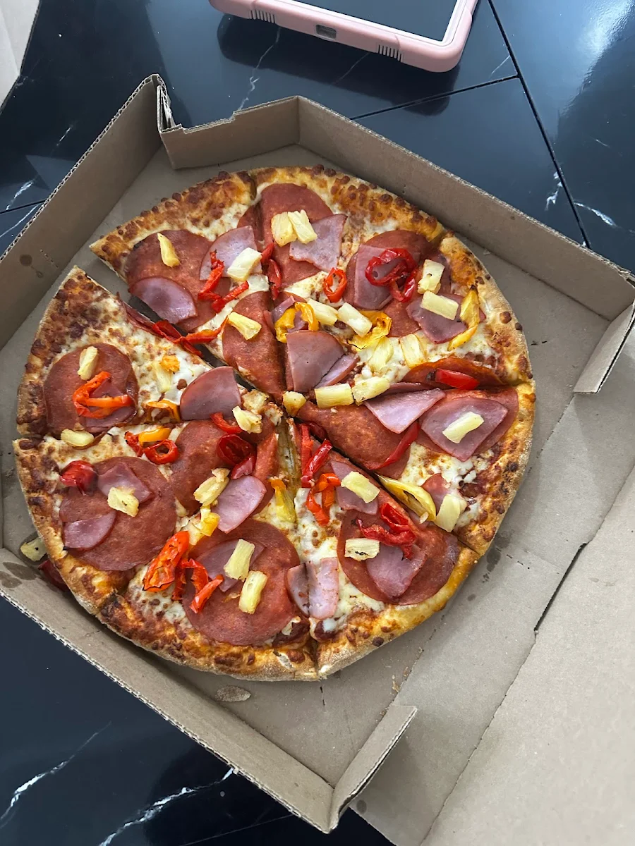 Meatzza, Domino's Pizza