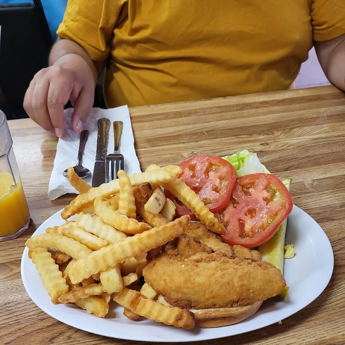 Crispy Chicken Sandwich with Fries