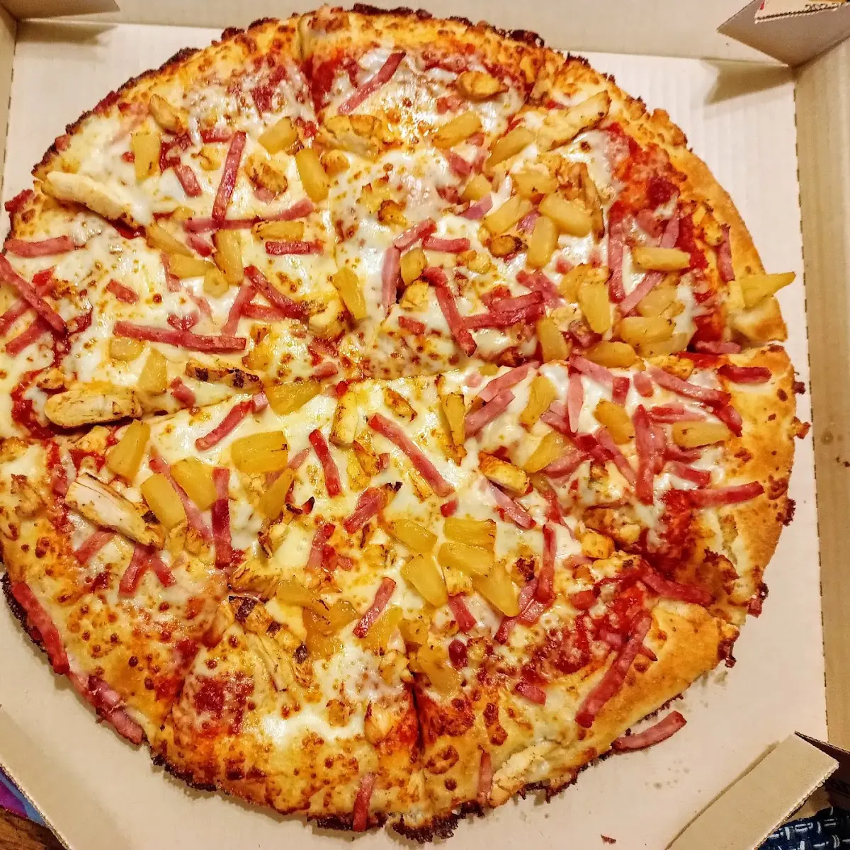 Hawaiian Pizza