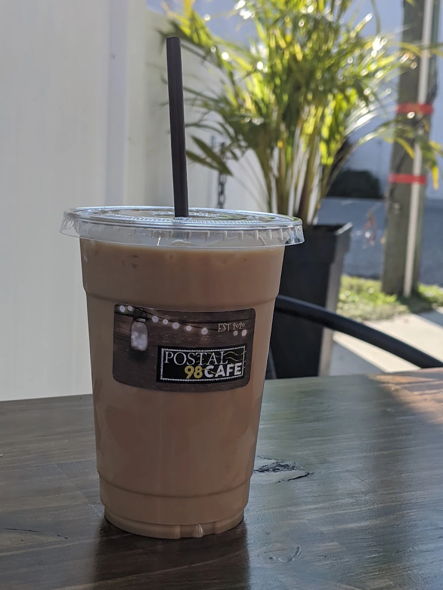 Iced Caramel Macchiato
