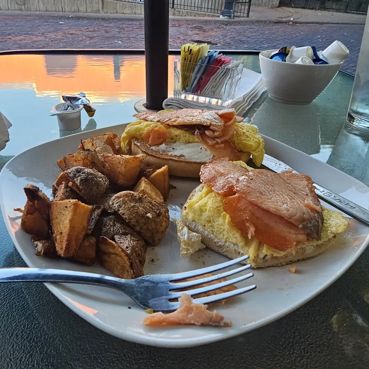 Smoked Salmon Egg Beagle