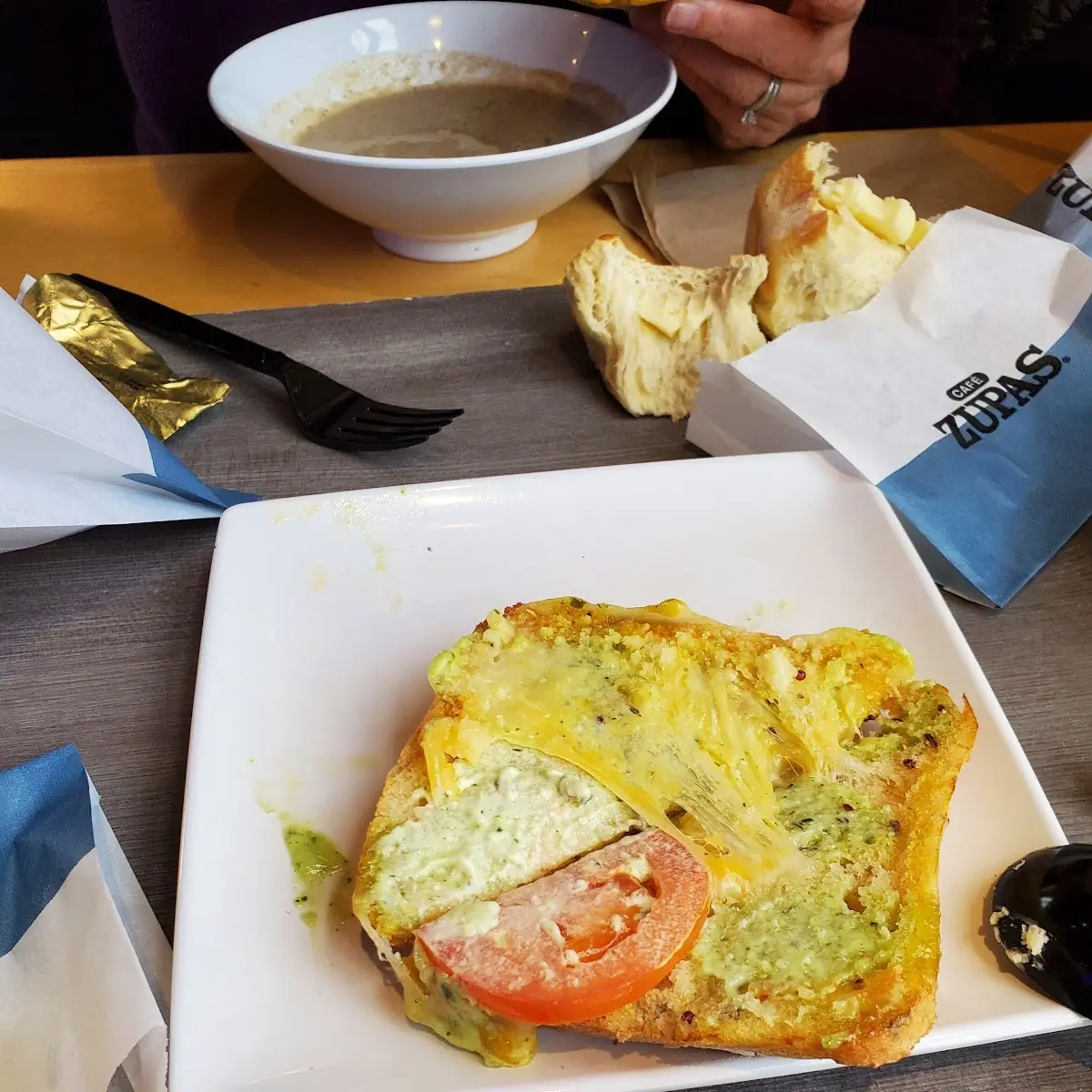 Deluxe Cheese Sandwich