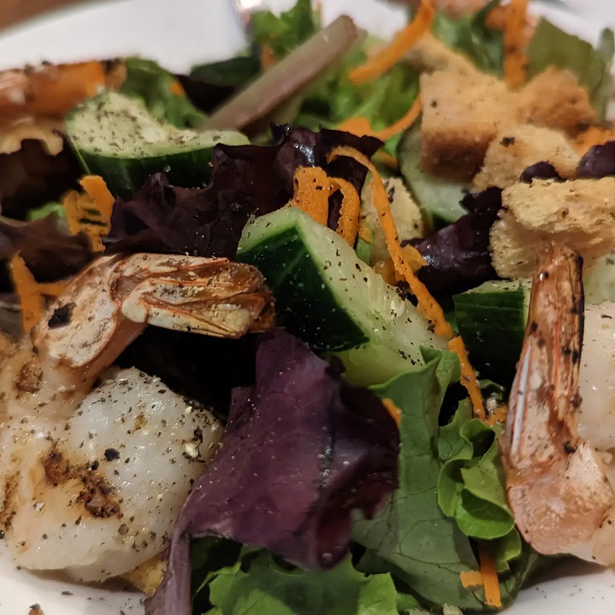 Side Salad with Grilled Shrimp