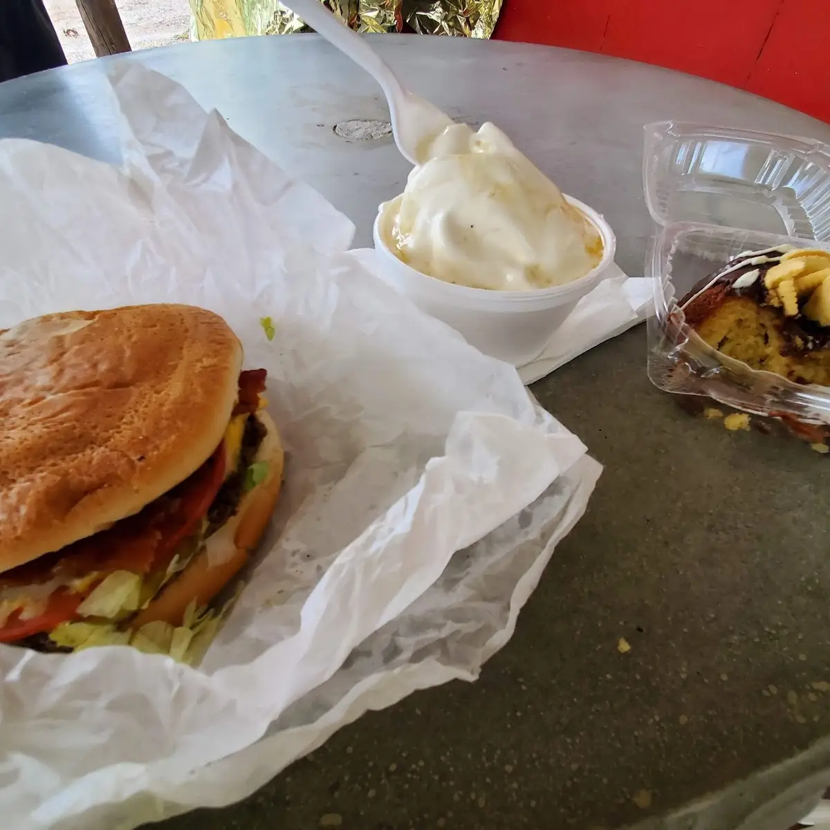 Bacon Lettuce Tomato Cheeseburger