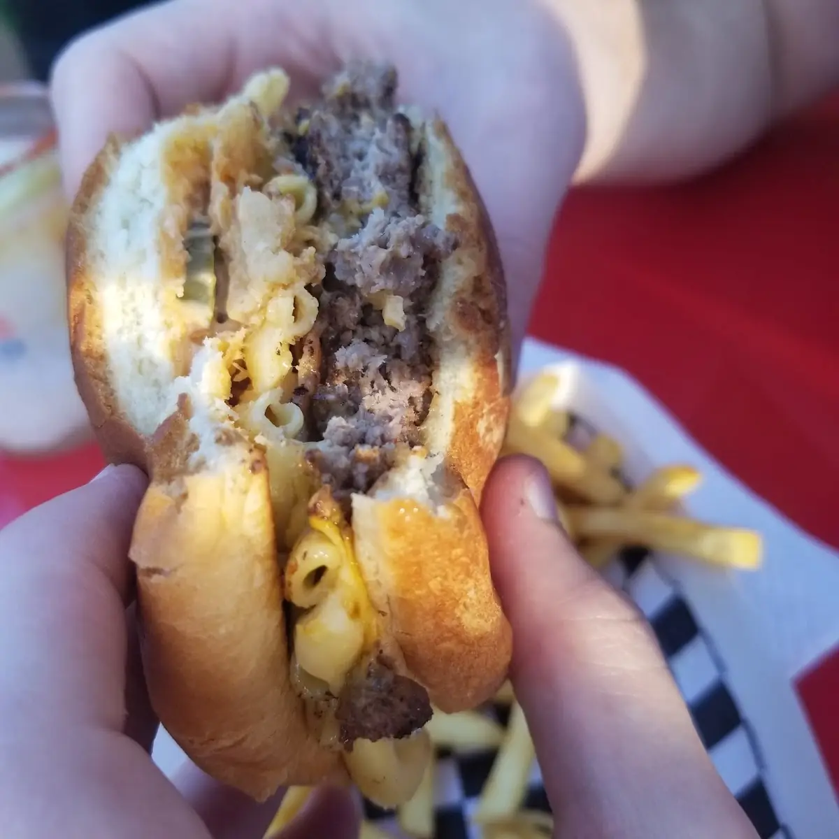 Mac N Cheese Burger
