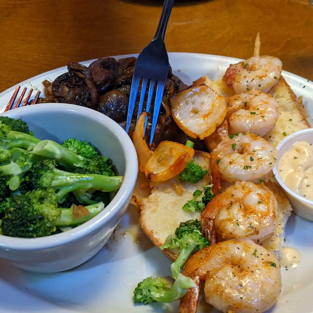 Grilled Shrimp Combo with 2 Sides