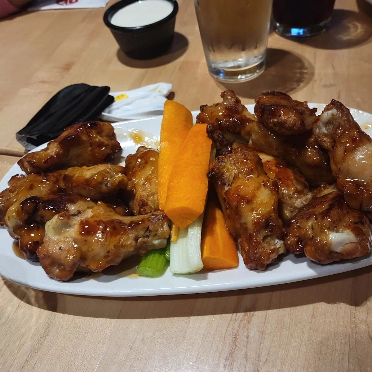 Honey Garlic Chicken Wings, Boston Pizza