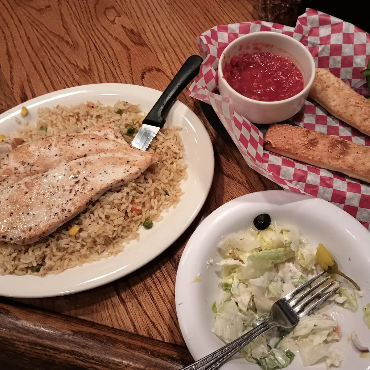 Grecian Style Chicken & Rice & Salad