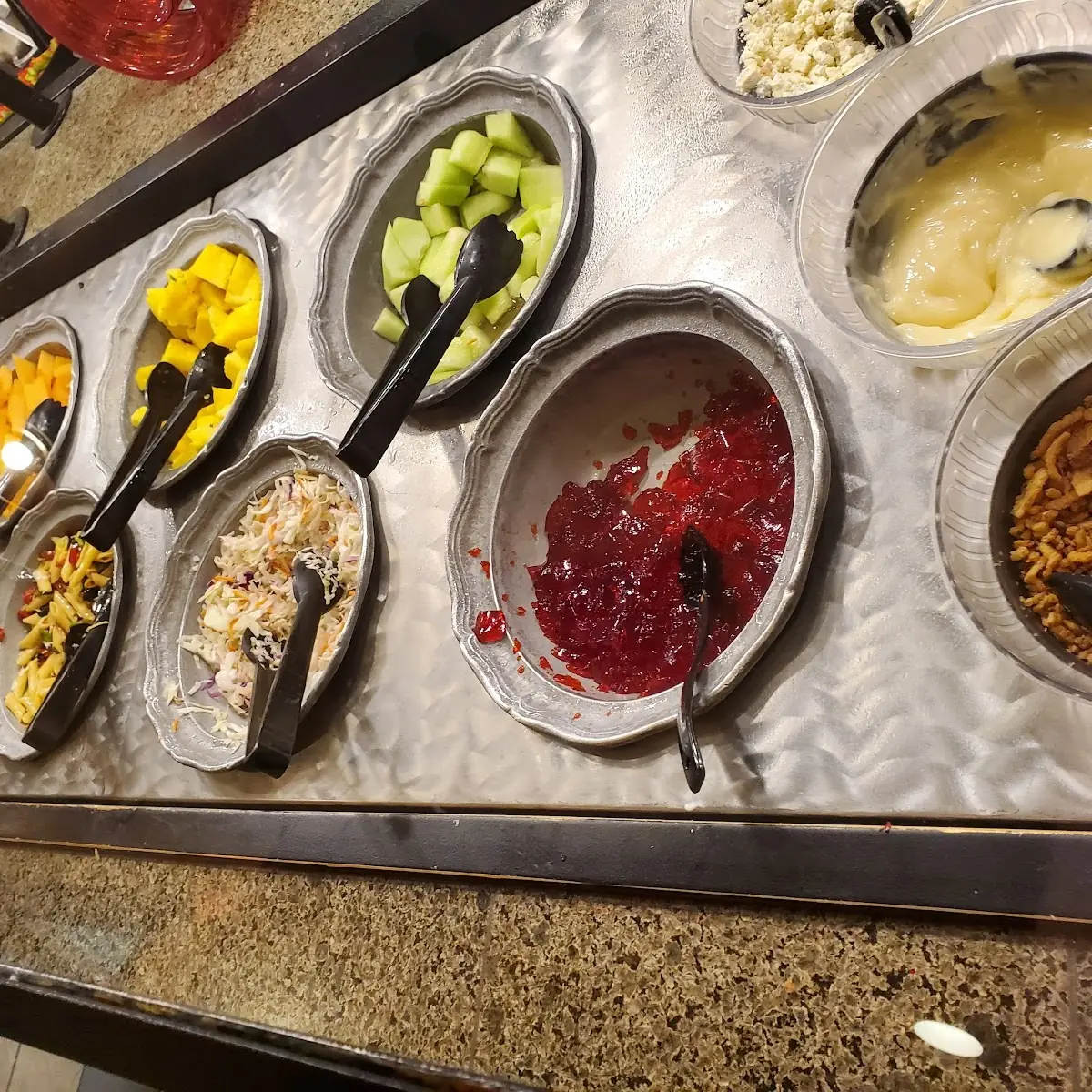 Craft Salad Bar to Any Entrée