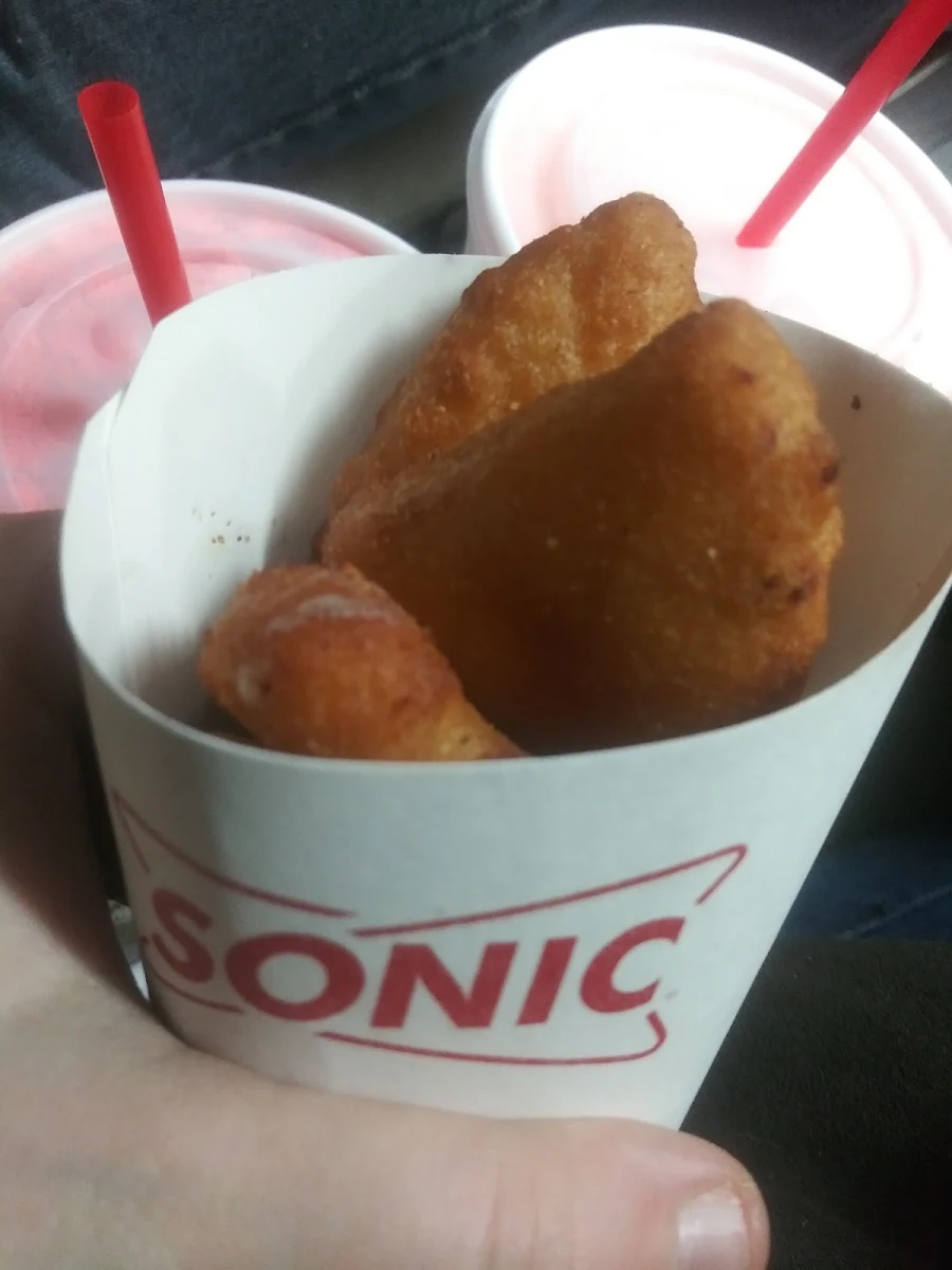 Bacon Mac and Cheese Bites