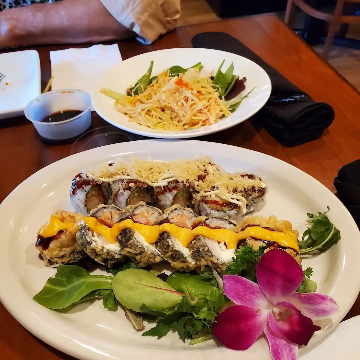 Spices Tuna Sushi and Dragon Roll