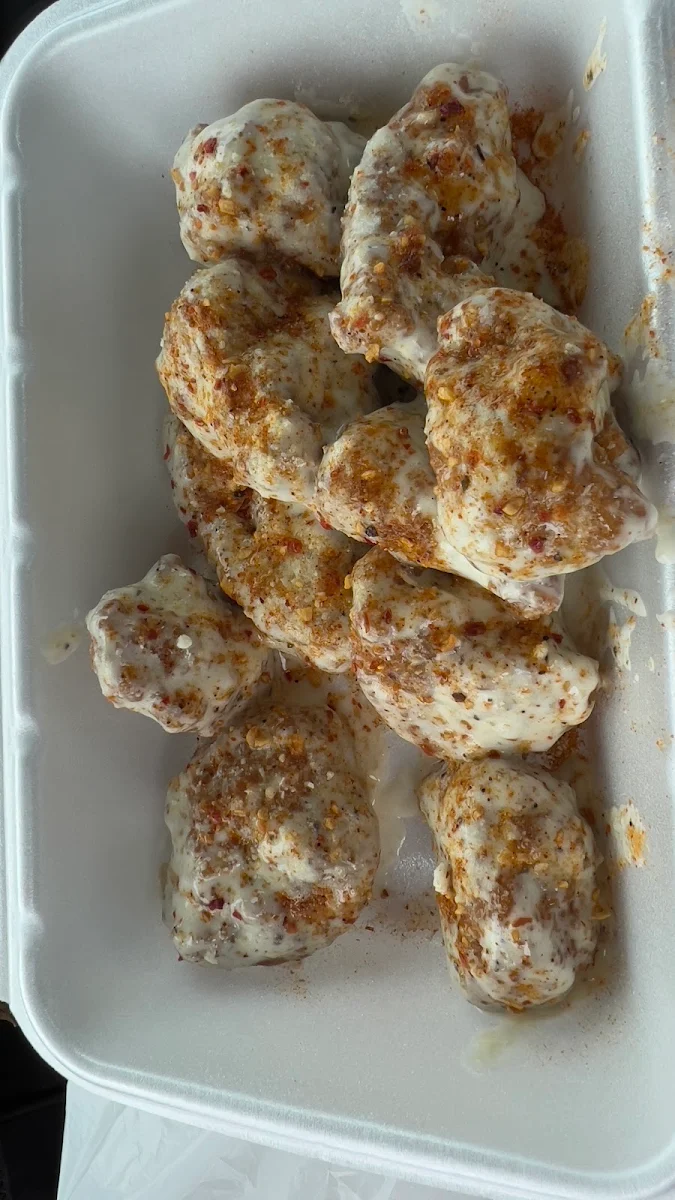 Garlic Parmesan Wings, Wow! Wing House