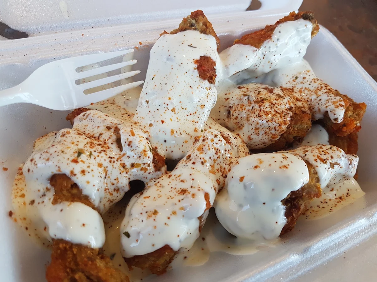 Pound of Wings, Wow! Wing House