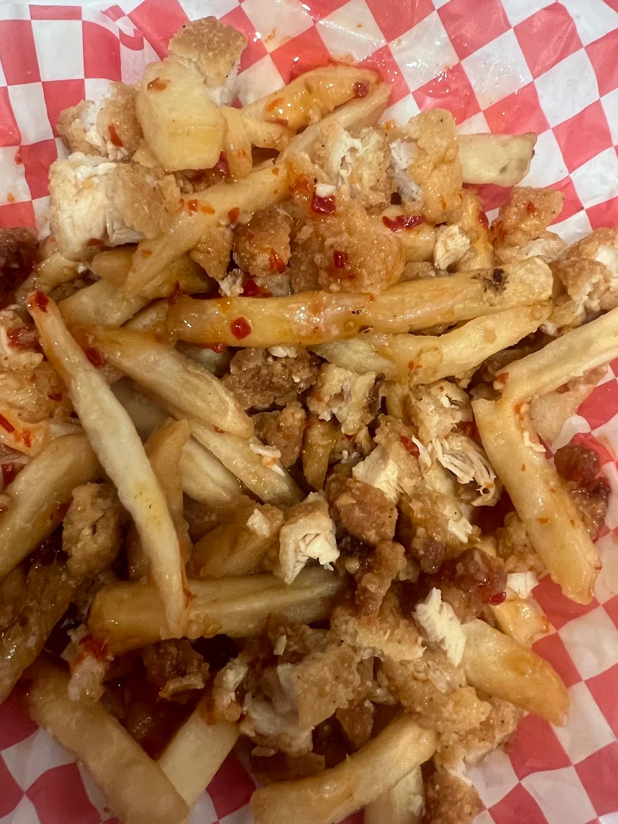 Texas Homicide Fries, Wow! Wing House