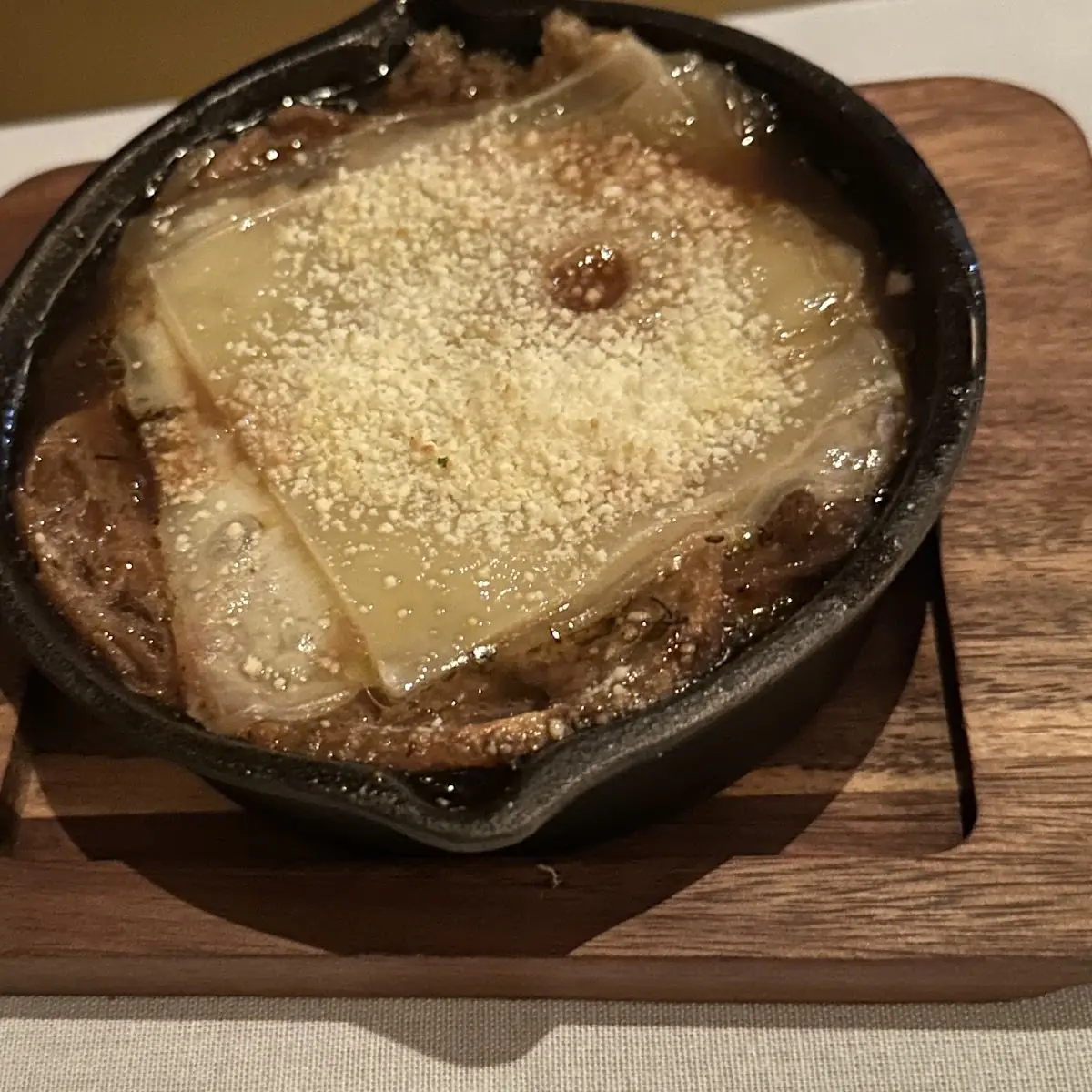 Five Onion Soup Gratine