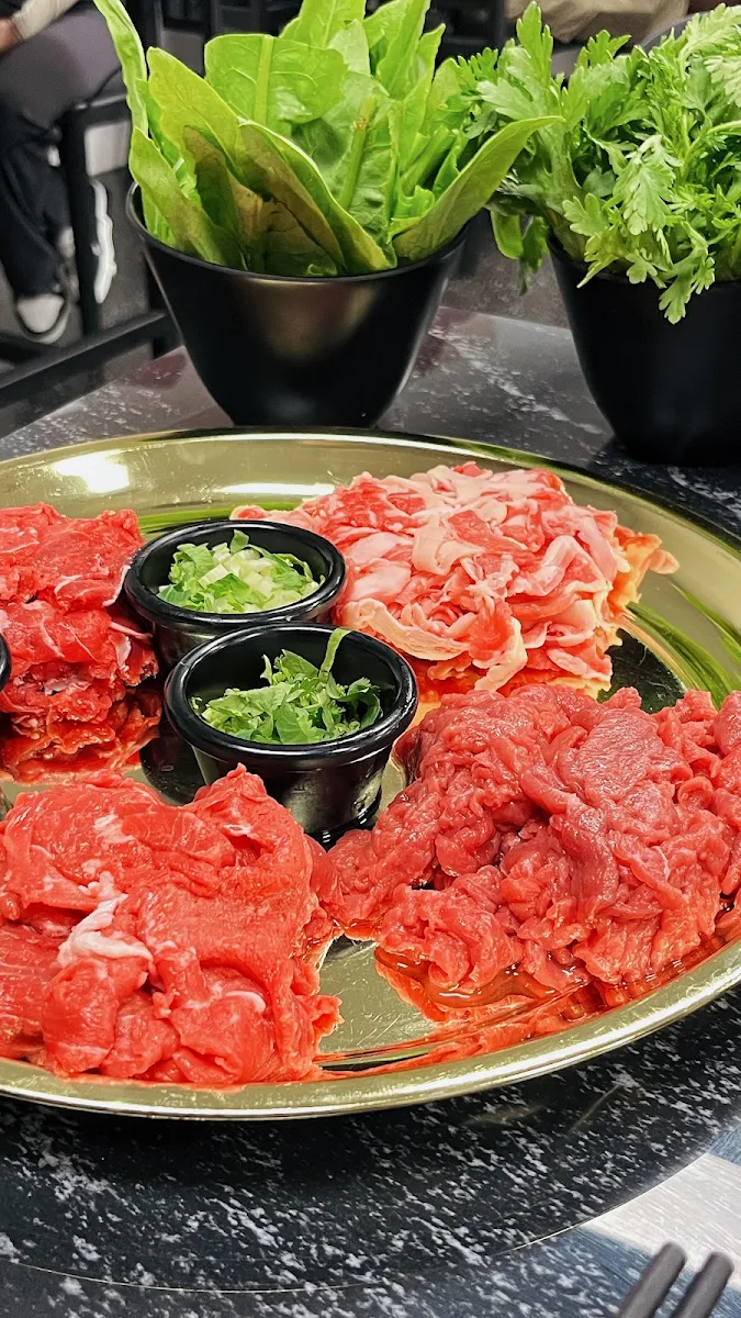 Highlights, The New Hotpot 醉牛