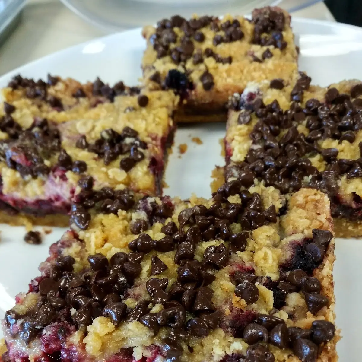 Raspberry Chocolate Chip Crumble