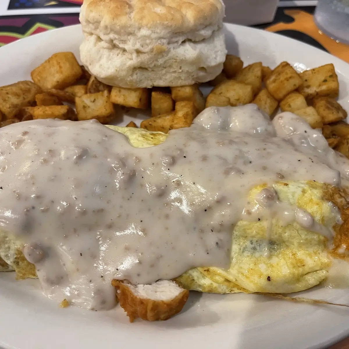 Sausage Gravy 0ver Buttermilk Biscuits