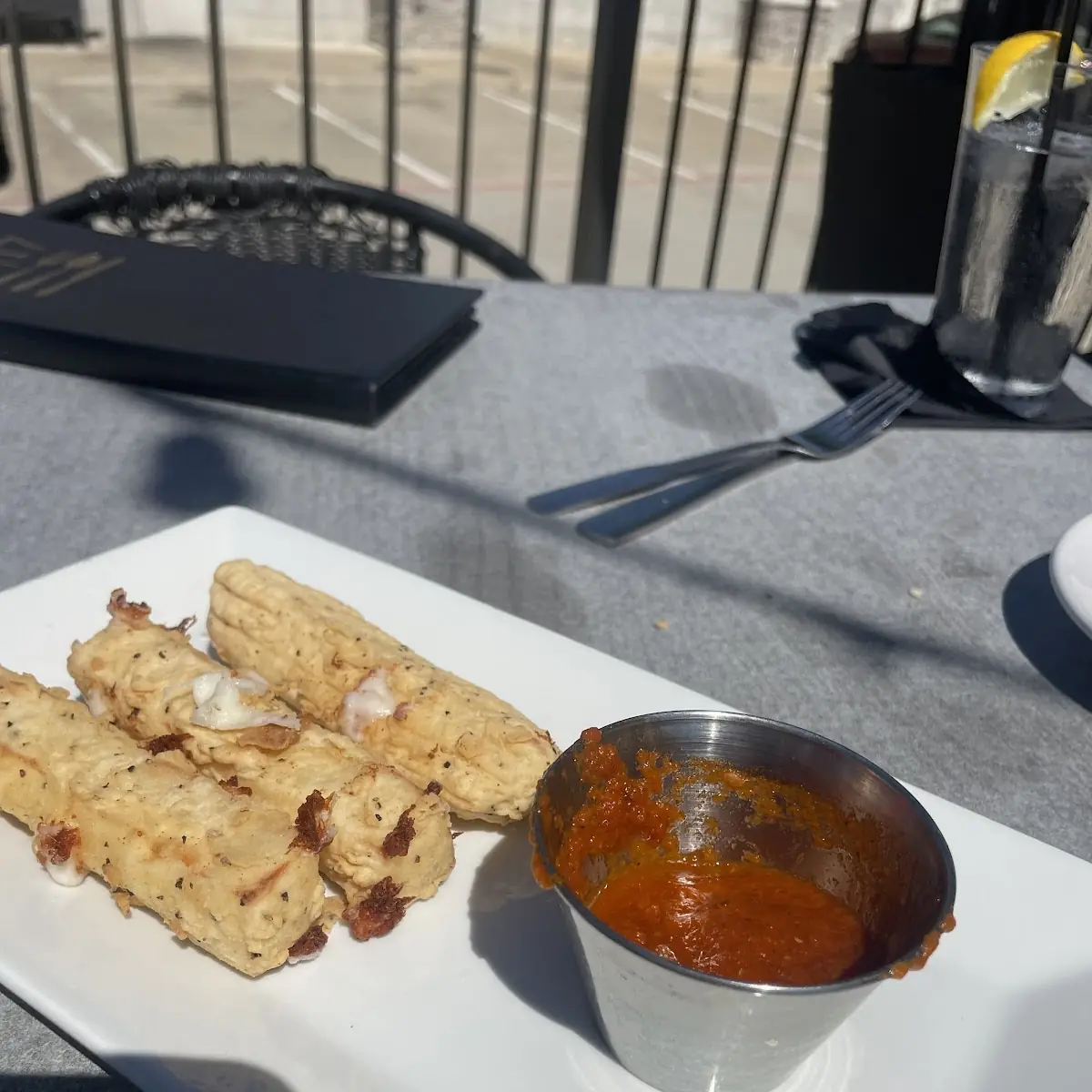 Mozzarella Sticks