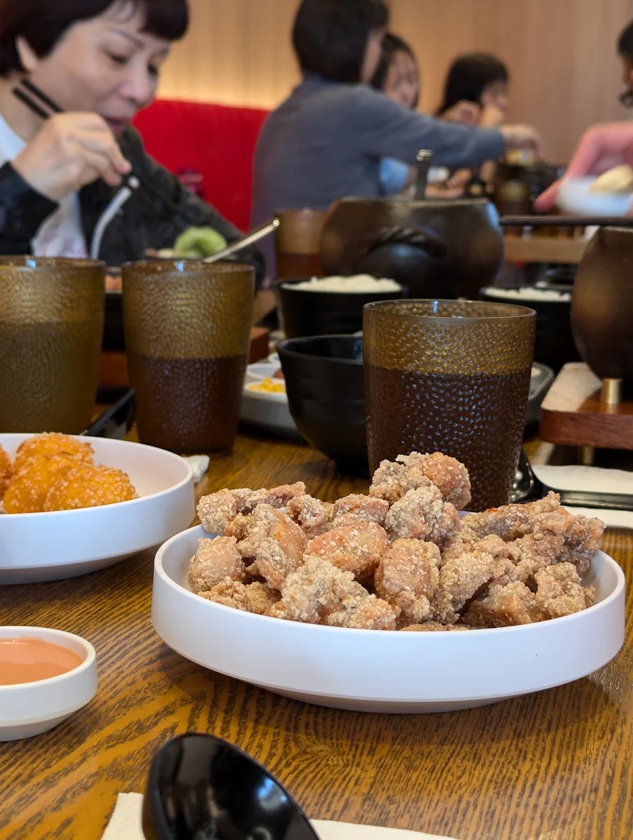 Taiwanese Fried Chicken, Yang's Braised Chicken Rice(Bayview Hill)