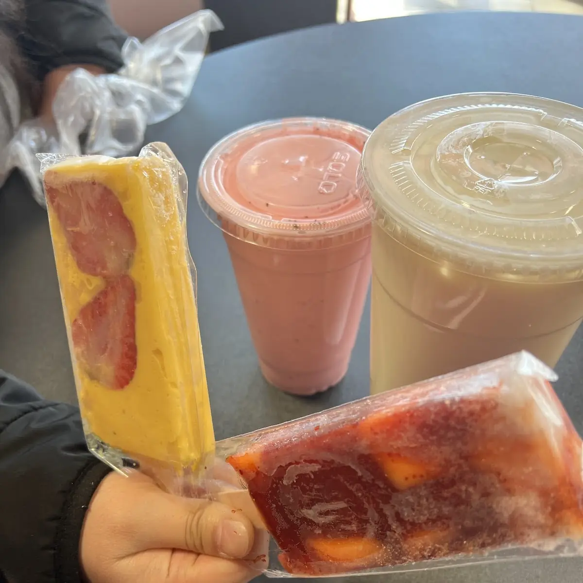 Mango & Strawberry