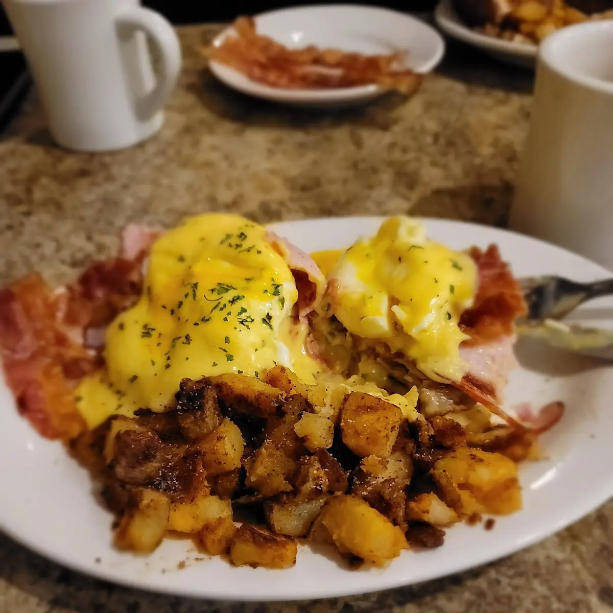 Eggs Benedict
