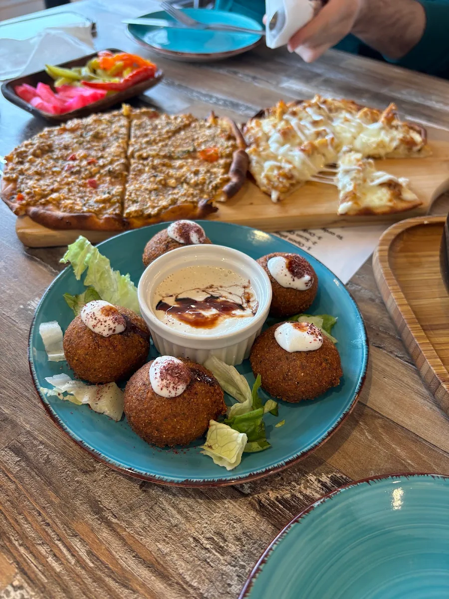 Falafel Platter, Levantine Grill (L Grill)