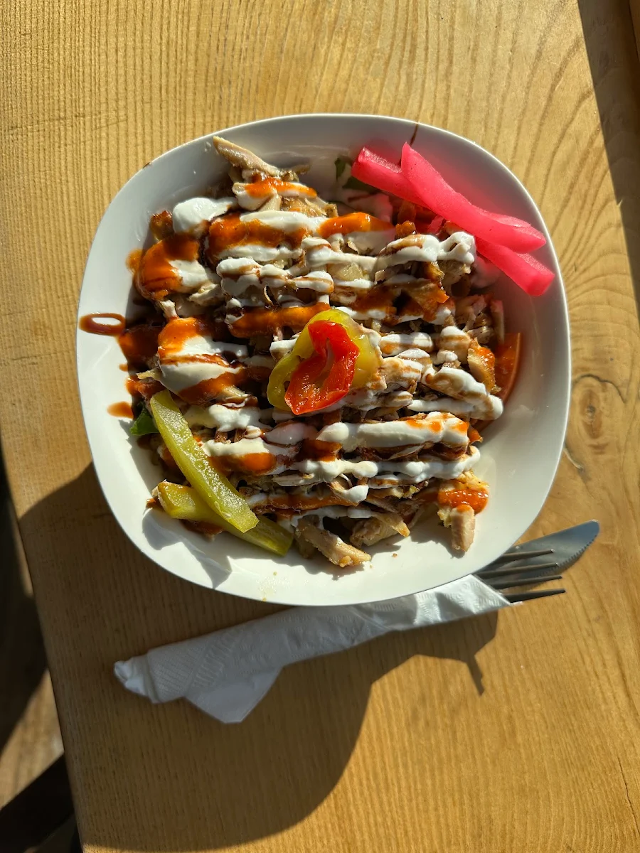 Shawarma Poutine, Levantine Grill (L Grill)