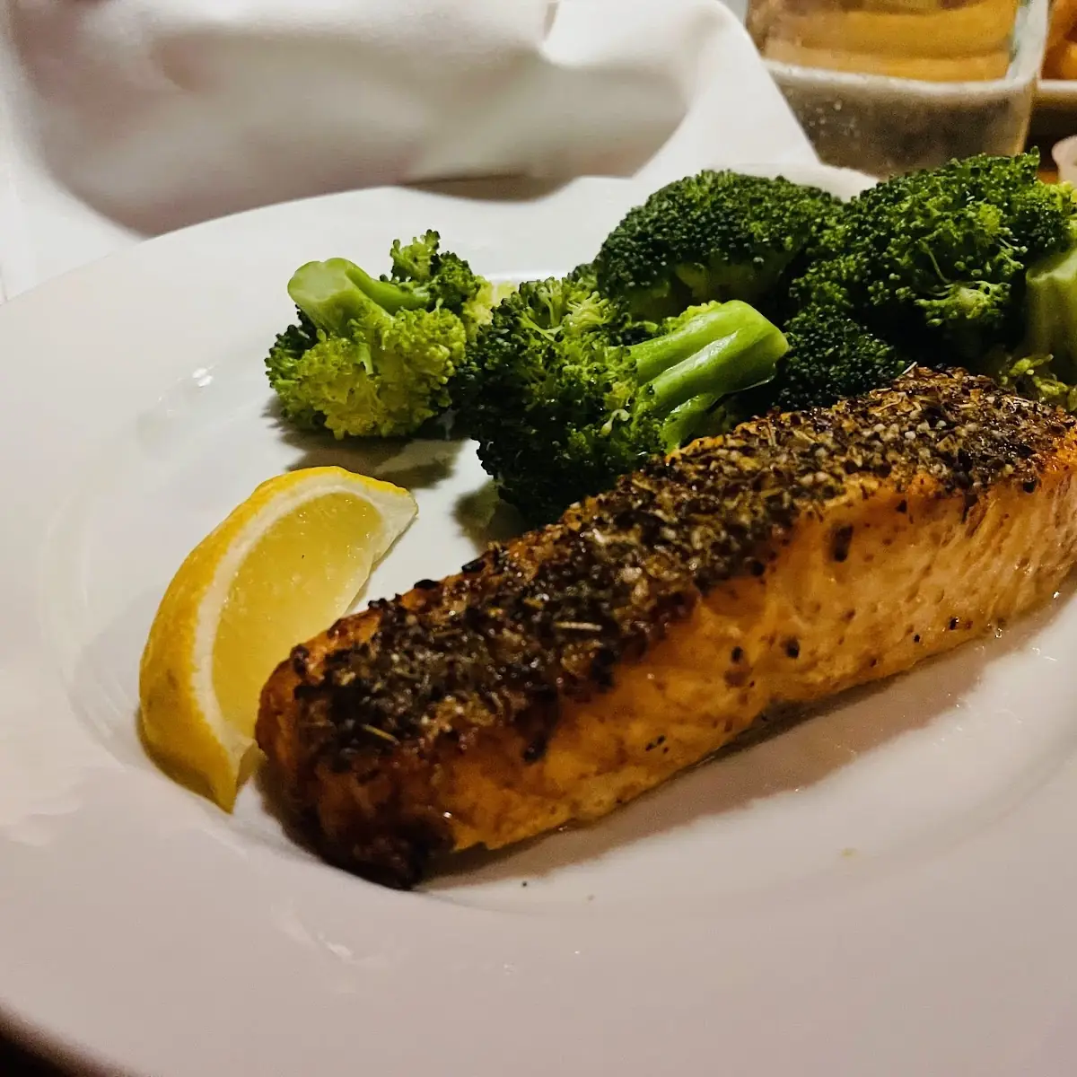 Grilled Salmon and Boiled Broccoli