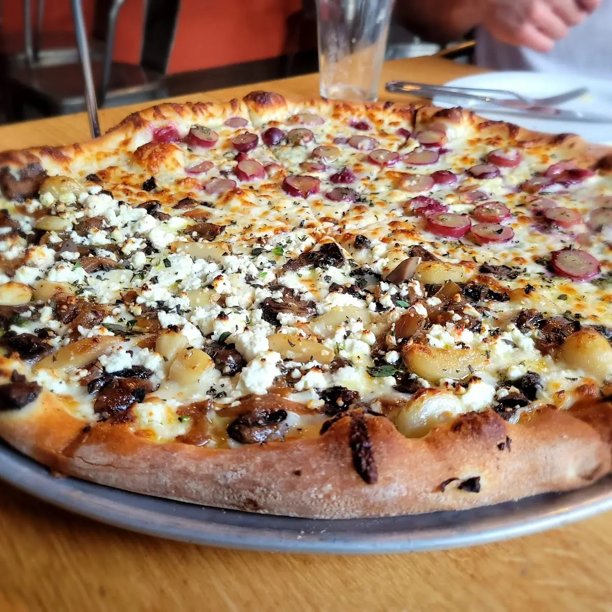 Garlic Mushroom Pizza