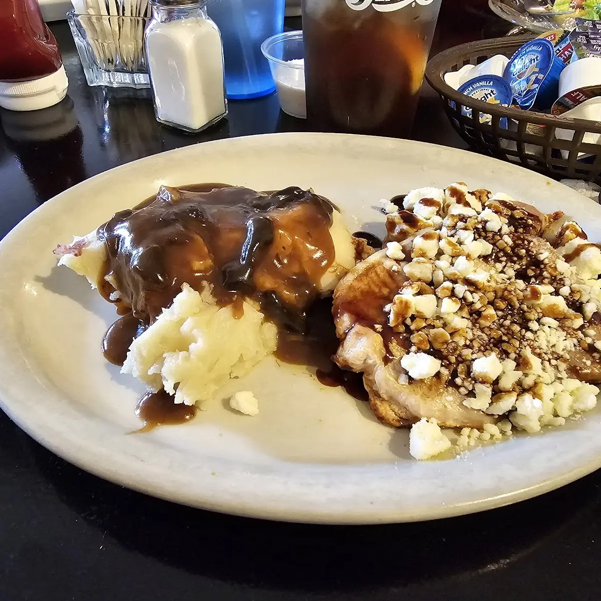 Chicken with Mashed Potatoes