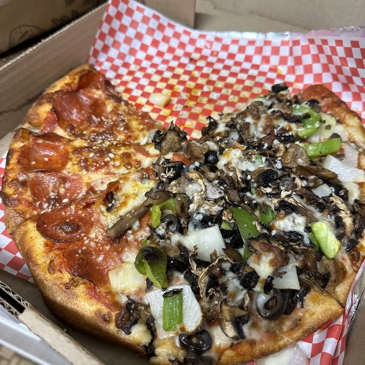 Pepperoni and Veggie Pizza