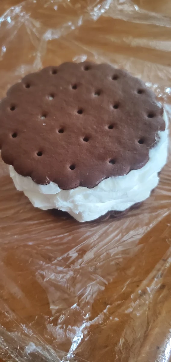 Ice Cream Sandwich