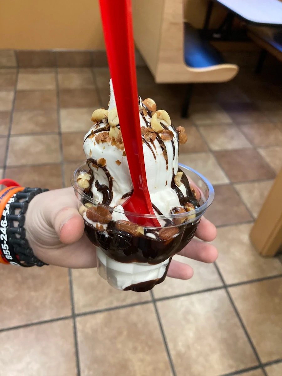 Hot Fudge Sundae