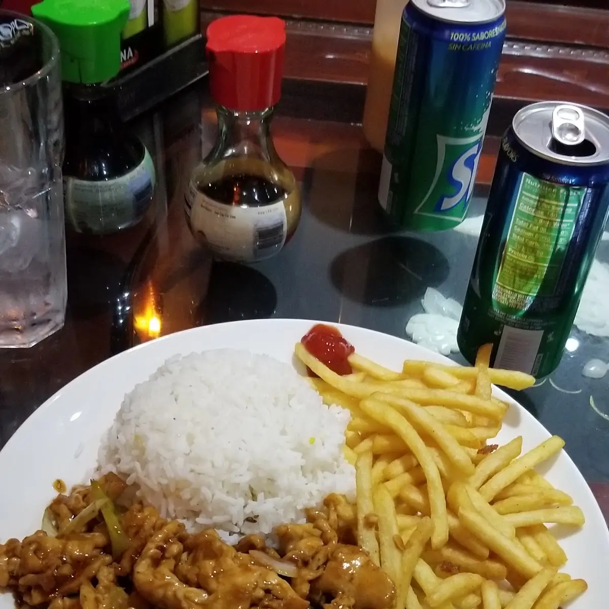 Pepper Pollo Y Arroz Blanco