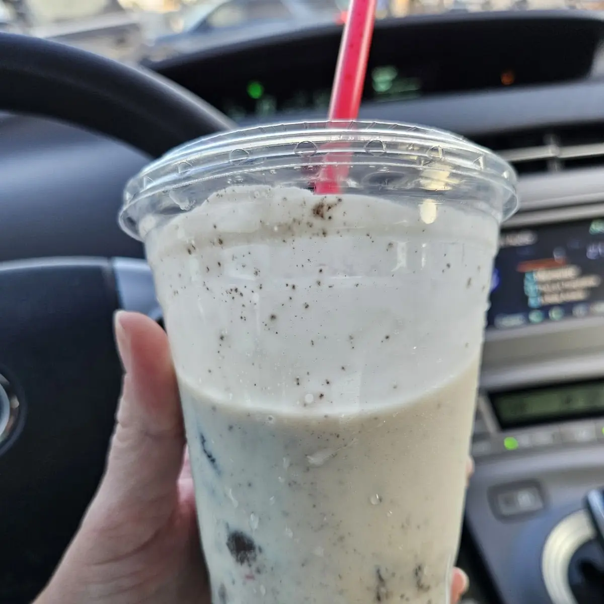Oreo Cookies & Cream Shake