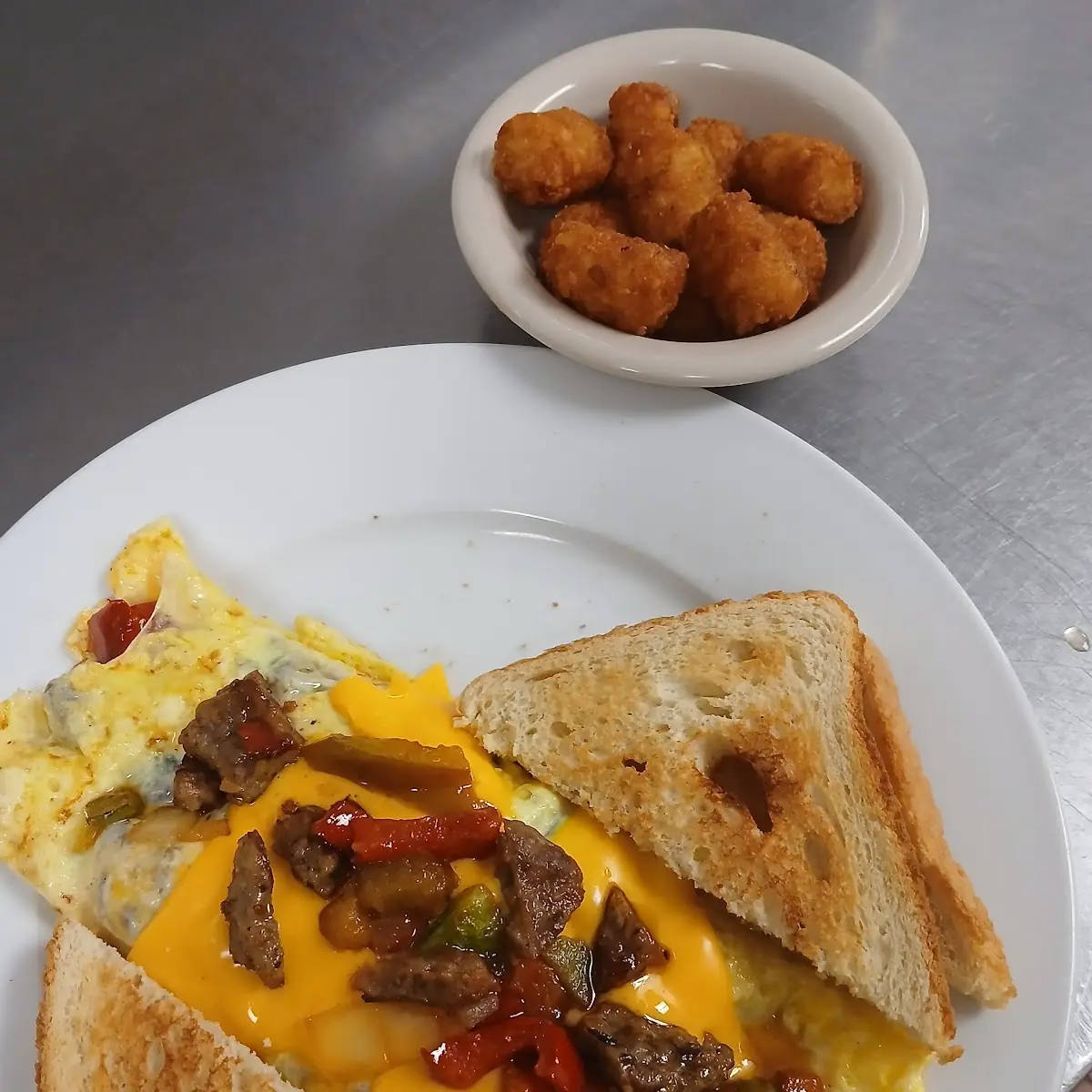 Sausage and Cheese Omelet with Veggies