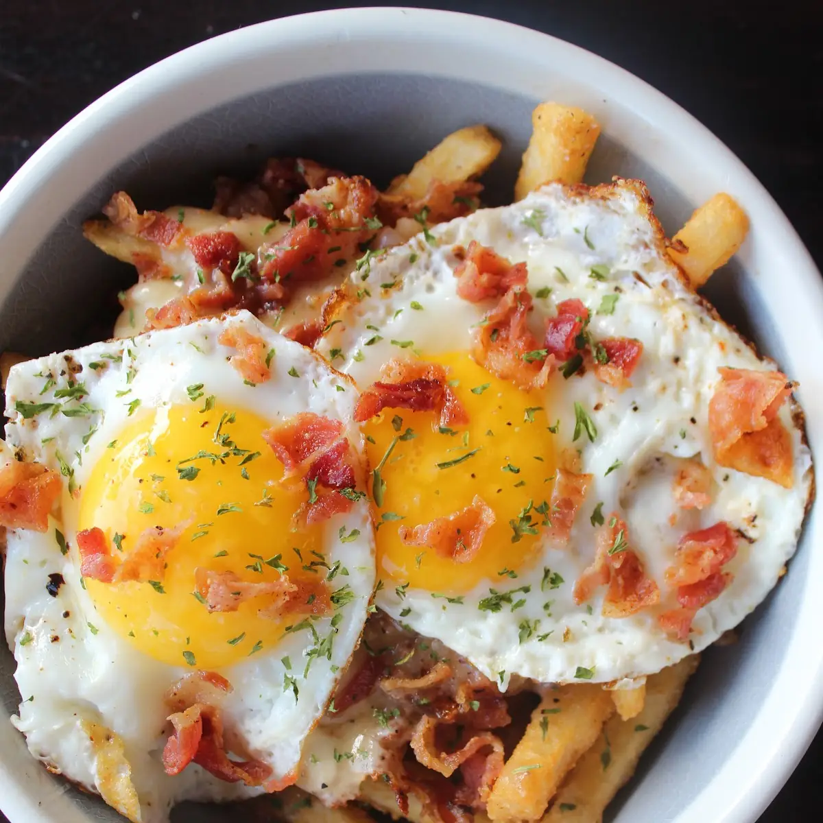 Breakfast Poutine