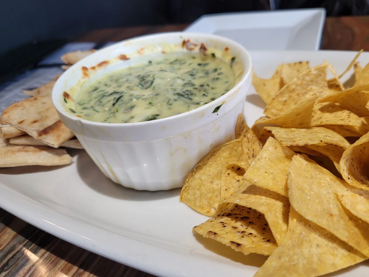 Cheese Spinach Dip, Madisons Restaurant & Bar