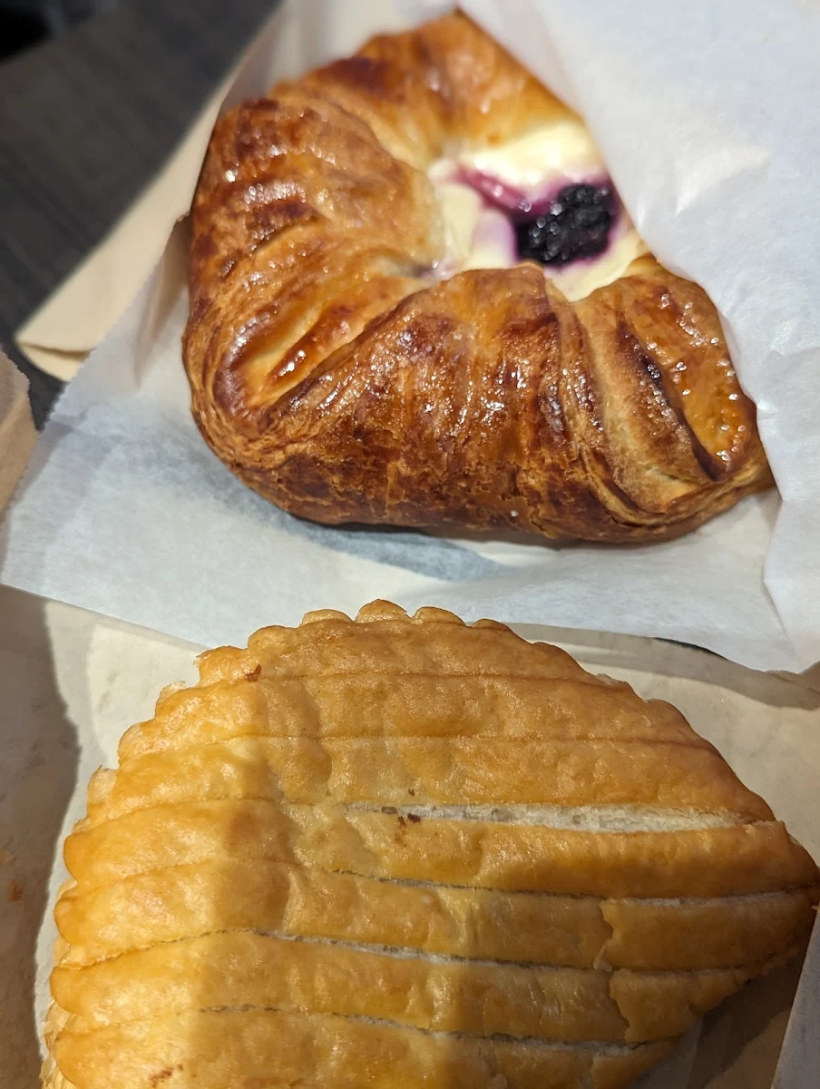 Apple Turnover, Au Pain Doré