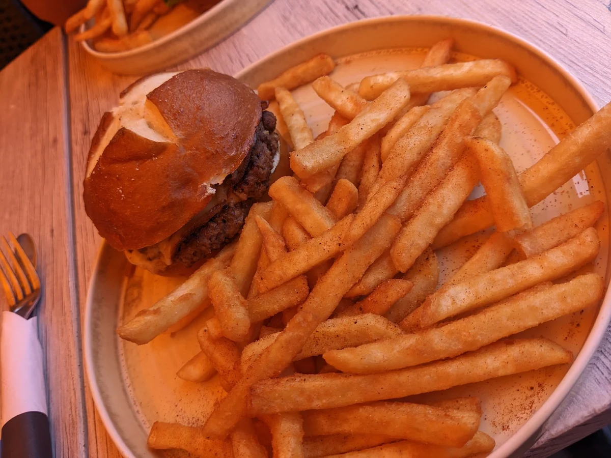 Burger Texan, La Centrale - Microbrasserie