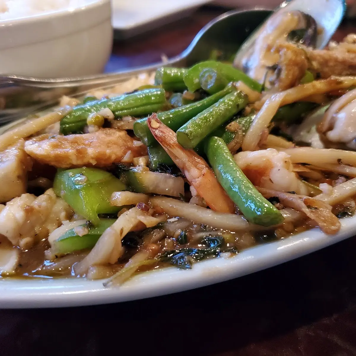 Seafood Pad Cha