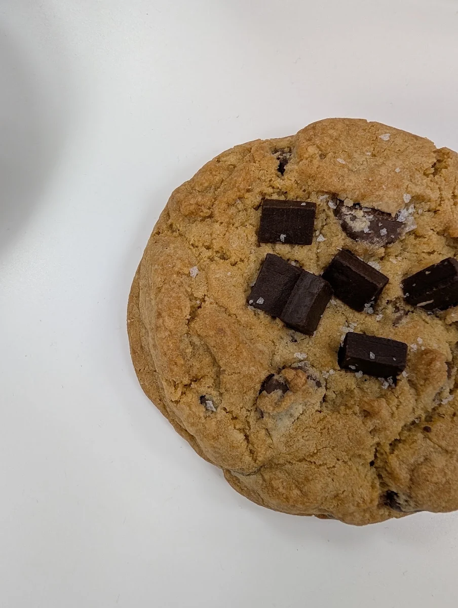 Chocolate Chip Cookie
